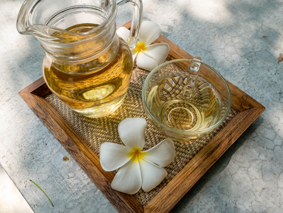 Tea set decorated with Plumeria flowers